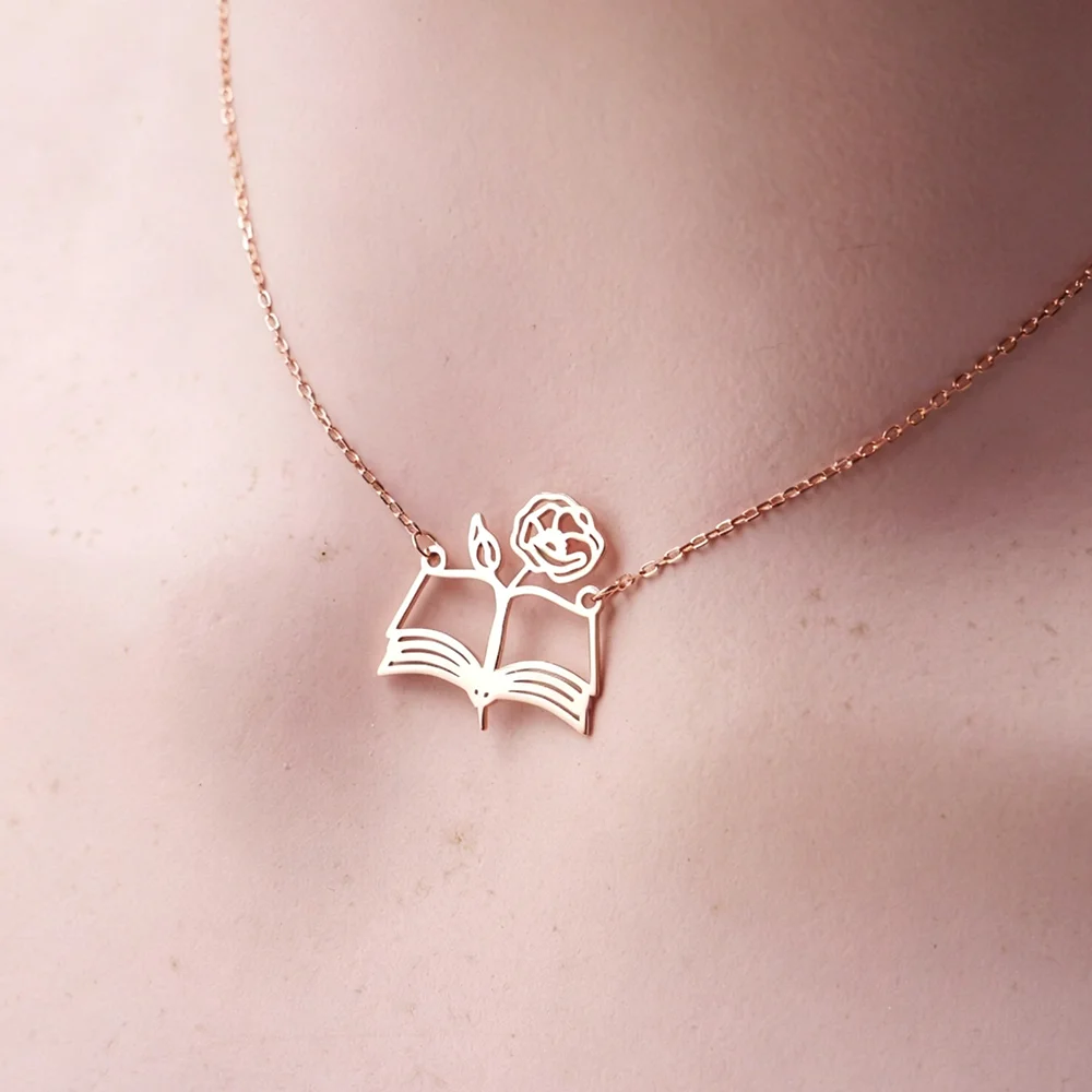 Custom Birth‑Flower Open Book  - đánh giá và giá Birth Flower Necklace