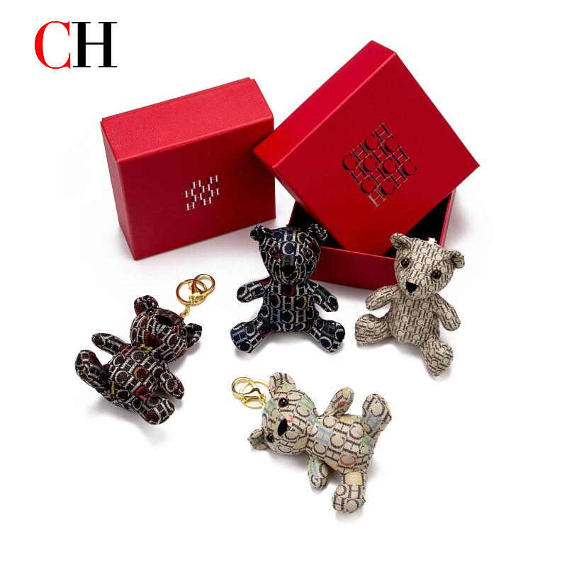 CH Monogram Bear Keychain Plus - đánh giá và giá Monogram Keychain Leather